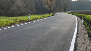 Cesta z Vršova do Trhové Kamenice se možná dočká opravy