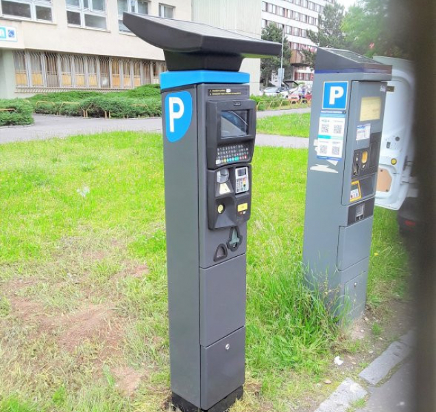 V Pardubicích testují nový parkovací automat