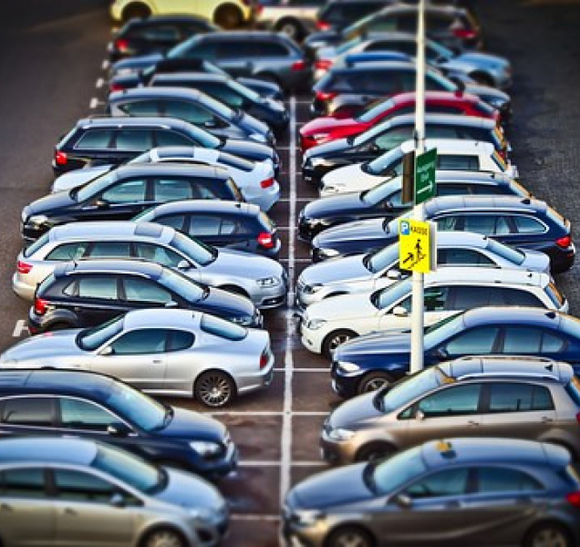 Kraj chce v litomyšlské nemocnici vybudovat parkovací místa