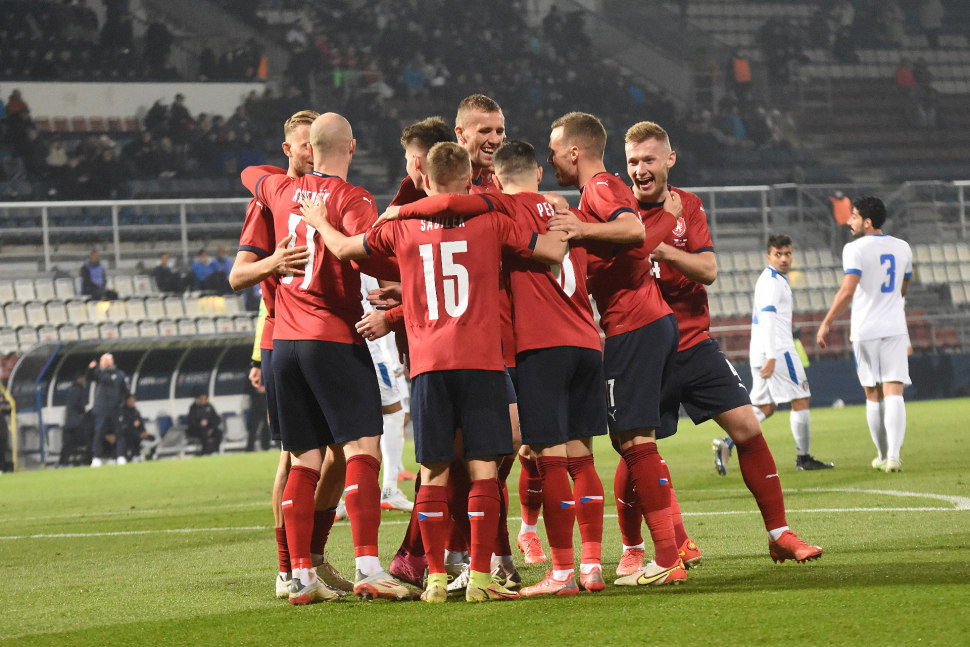 Repre na Andrově stadionu cvičila zakončení