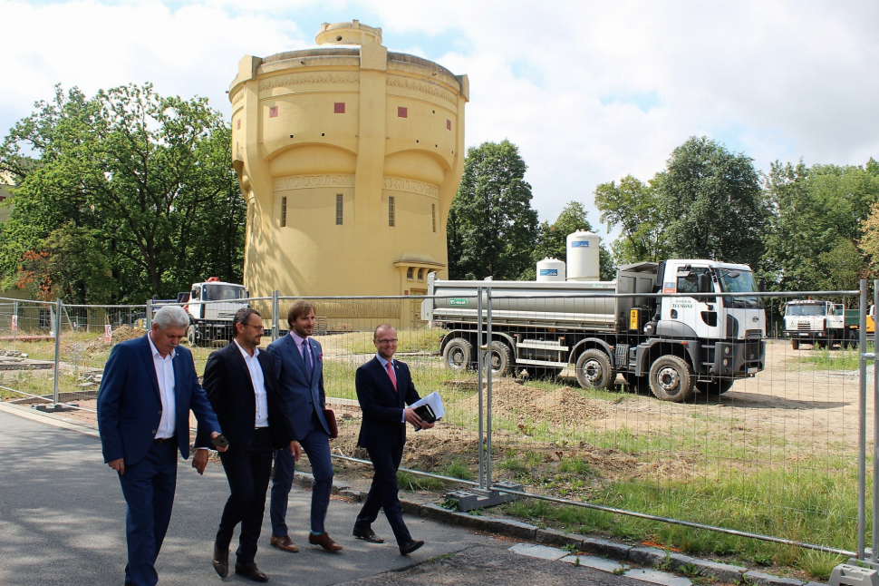 Pilotní projekt státu o zdravotní péči asi bude ve Veské