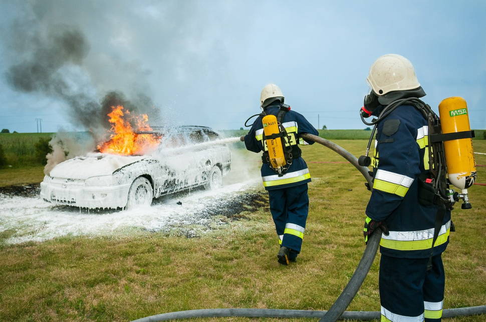 Kraj dá peníze na pořízení hasičských praporů i prevenci